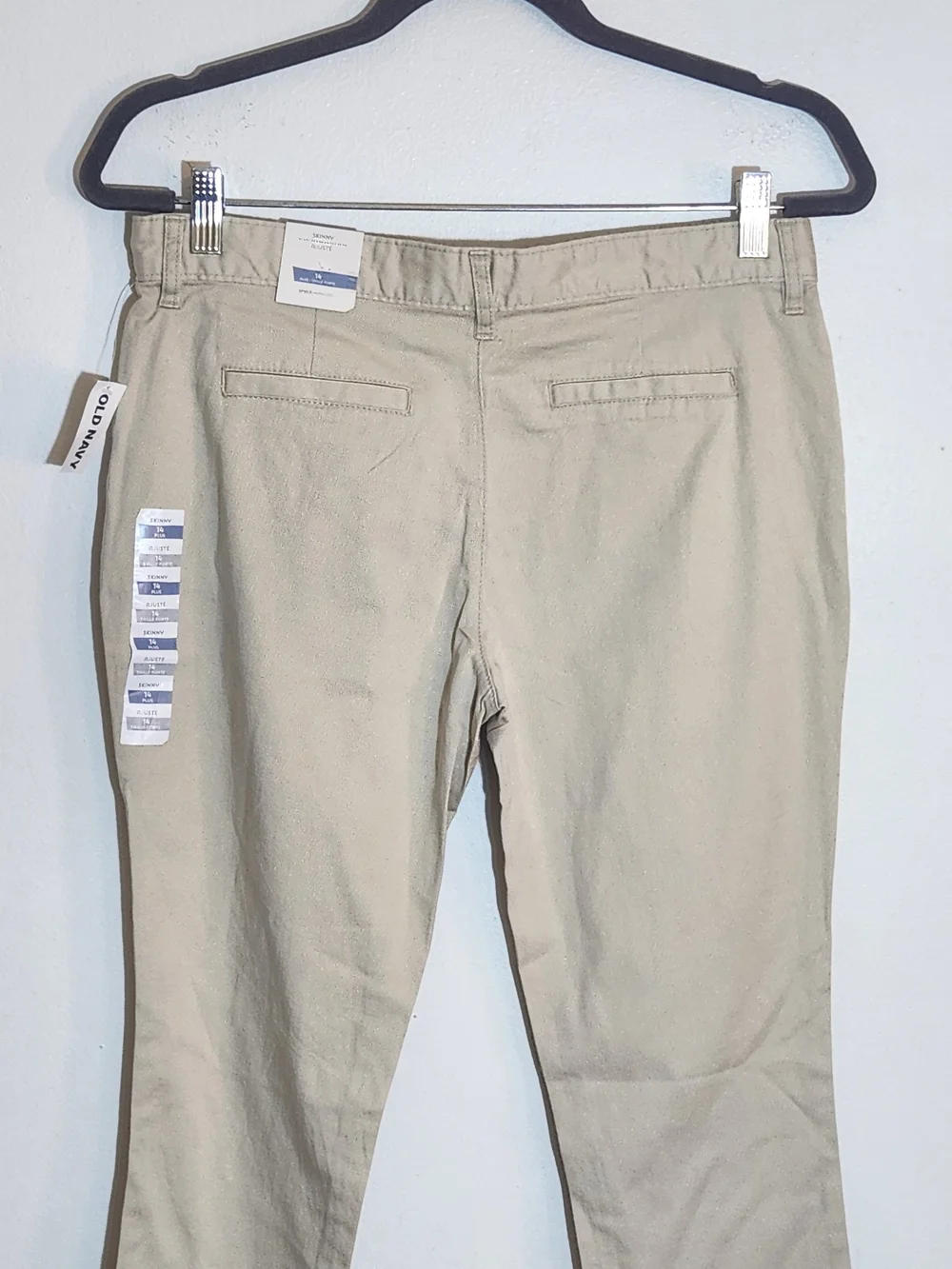 Old Navy Light Khaki Skinny Pants with Adjustable Waist Size 14 Plus NWT